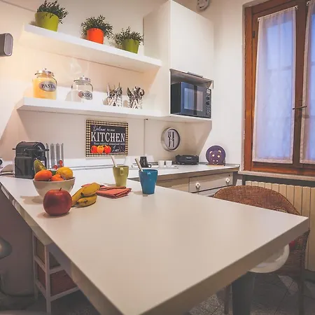 Casa Rebecca In Navigli * Milão