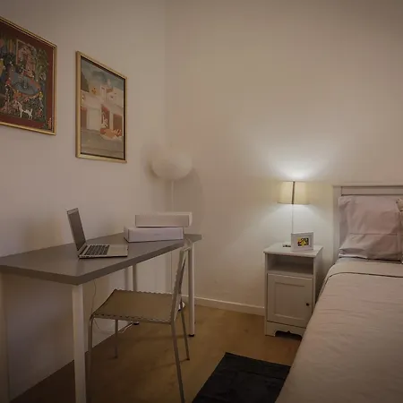 Casa de Férias Casa Rebecca In Navigli Milão